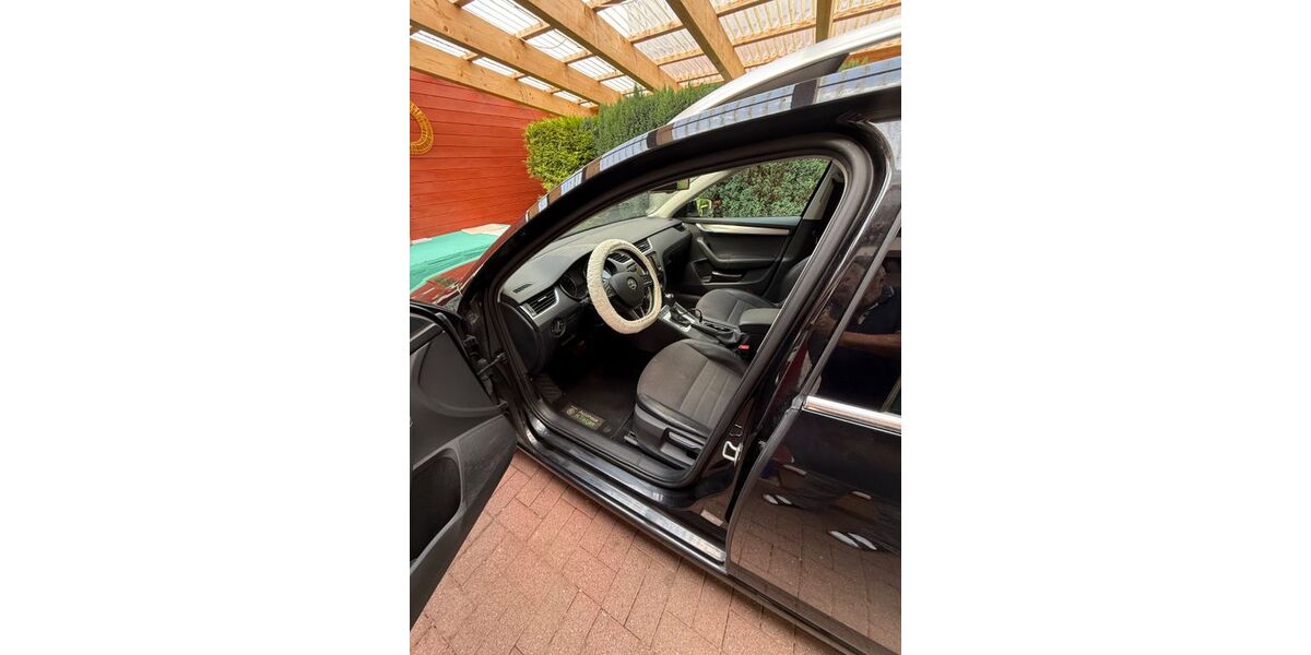 Skoda Octavia 151.500 km 11.888 &euro; Sauensik OT Revenahe 21644