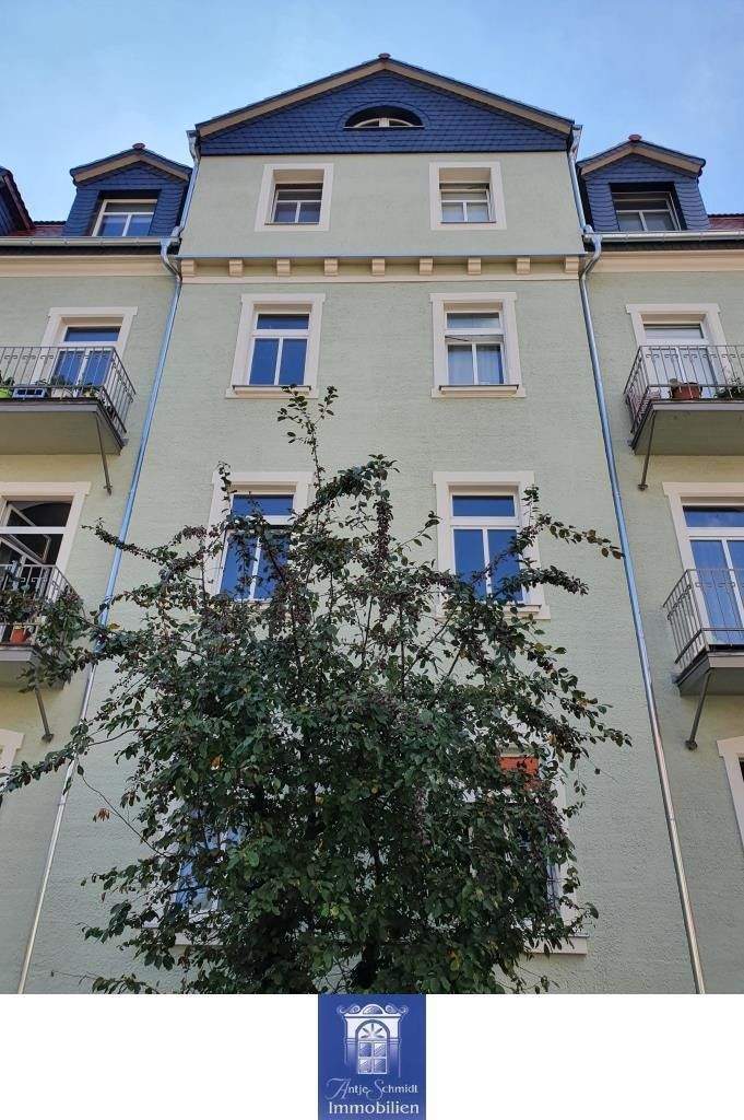 Himmlischer Dachtraum mit großer Küche zum Wohlfühlen! 3 zimmer