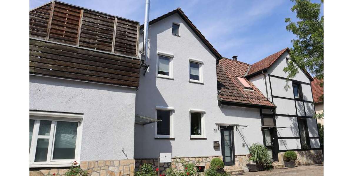 Einfamilienhaus Heilbronn Frankenbach - 8 Zimmer, 245 m&sup2;, 549.000&euro; | Angebot:24848523