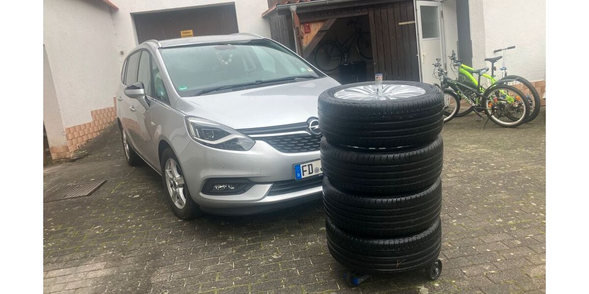 Opel Zafira Tourer 58.000 km 13.500 &euro; Hofbieber 36145