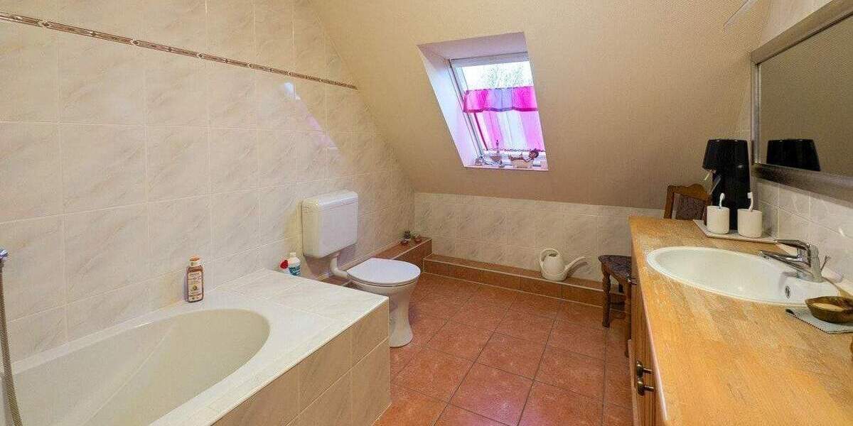 Mehrfamilienhaus, Wohnhaus Steinfeld - 9 Zimmer, 284 m&sup2;, 549.000&euro; | Angebot:25670609