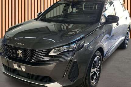Peugeot 5008 17.358 km 27.980 € Dresden/Weißig 01328
