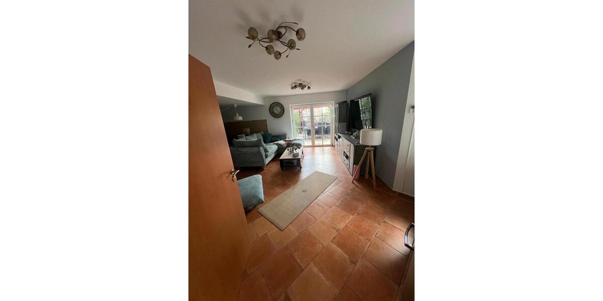 Etagenwohnung Weyerbusch - 3 Zimmer, 80 m&sup2;, 950&euro; | Angebot:26698642