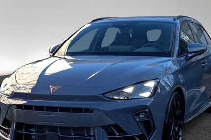 Cupra Leon 6.500 km 52.990 &euro; München 80935