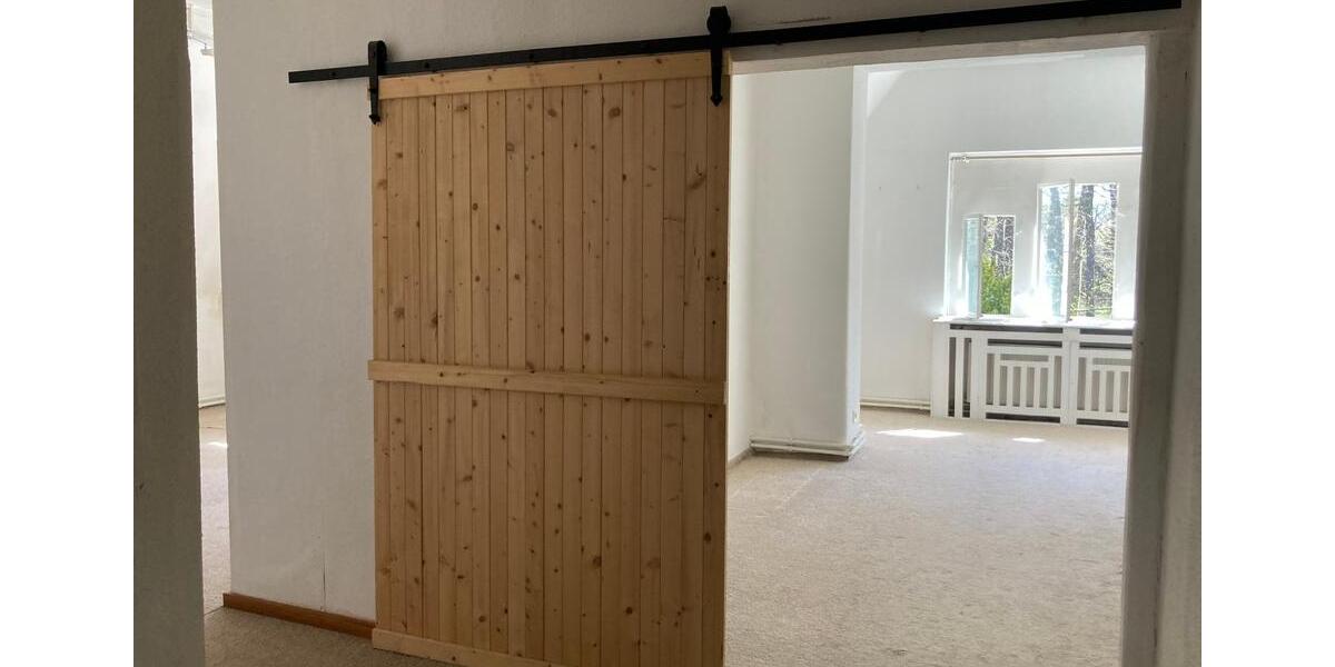 Etagenwohnung Haselbachtal - 2 Zimmer, 70 m&sup2;, 490&euro; | Angebot:26089876