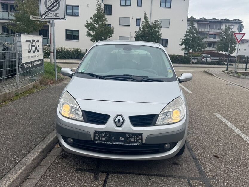 Renault Scenic 176.000 km 3.490 € Appenweier 77767