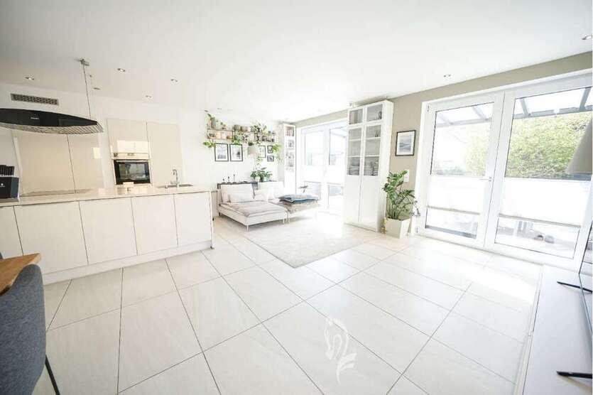 Haus zum Kaufen in Waldbrunn 759.000 € 197 m²