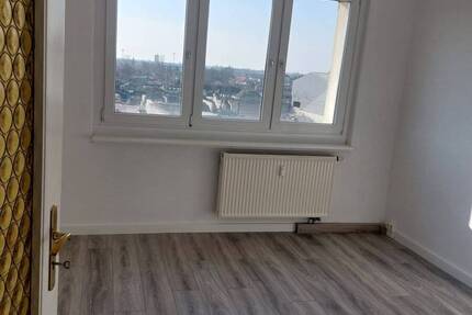 Zimmer Dessau-Roßlau Innenstadt - 3 Zimmer, 58 m&sup2;, 350&euro; | Angebot:25703980