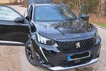 Peugeot 2008 59.300 km 18.490 &euro; Röhrmoos 85244