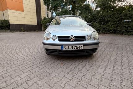 VW Polo 120.000 km 2.690 &euro; Berlin 13353