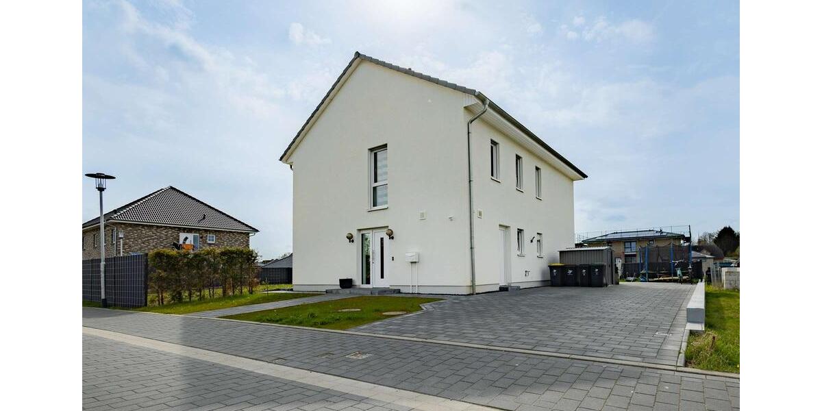 Einfamilienhaus Schleswig - 5 Zimmer, 158 m&sup2;, 1.950&euro; | Angebot:26351809