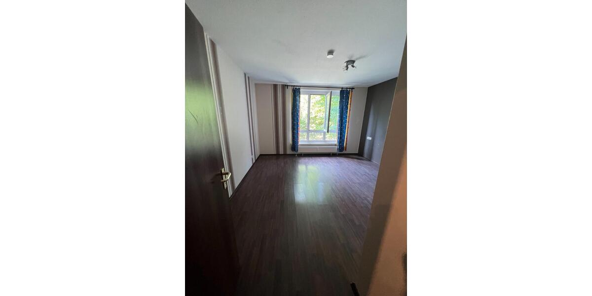 Etagenwohnung Würzburg Heuchelhof - 2 Zimmer, 60 m&sup2;, 210.000&euro; | Angebot:27297027