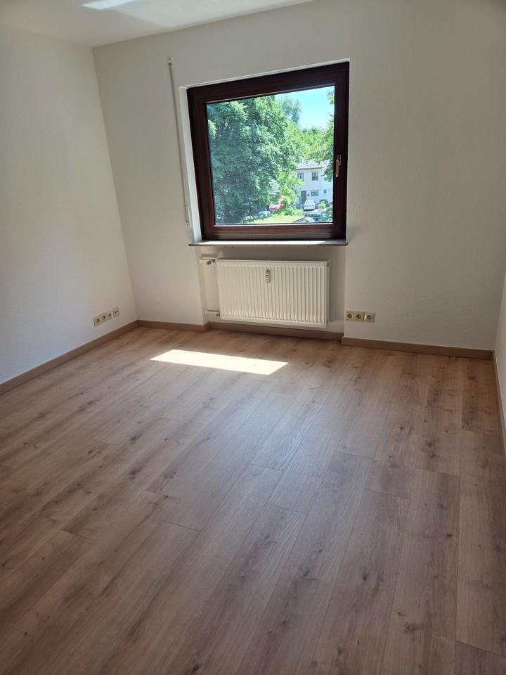 Großzügige 4-Zimmer-Eigentumswohnung mit Balkon