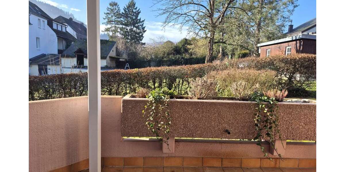 Etagenwohnung Traben-Trarbach / Traben Traben - 3 Zimmer, 81 m&sup2;, 170.000&euro; | Angebot:24890922