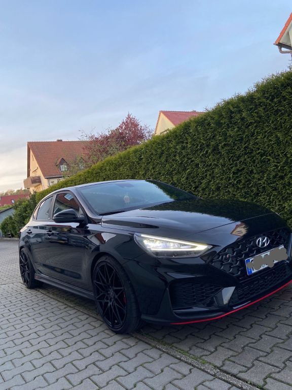i30