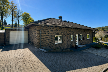 Haus Neuenrade - 9 Zimmer, 171 m&sup2;, 359.000&euro; | Angebot:26312342