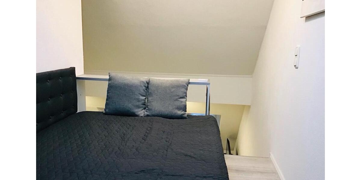 Dachgeschoßwohnung Trier - 2.5 Zimmer, 45 m&sup2;, 1.200&euro; | Angebot:26418827