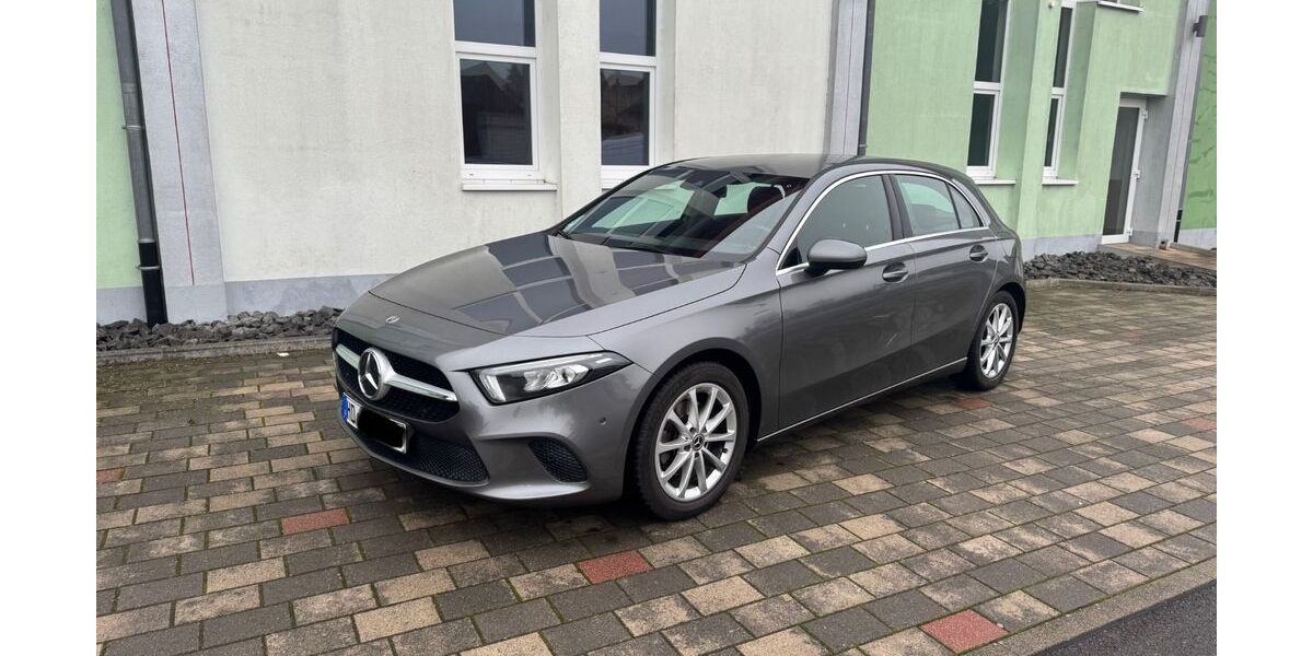 Mercedes-Benz A 200 74.000 km 19.100 &euro; Meckesheim 74909