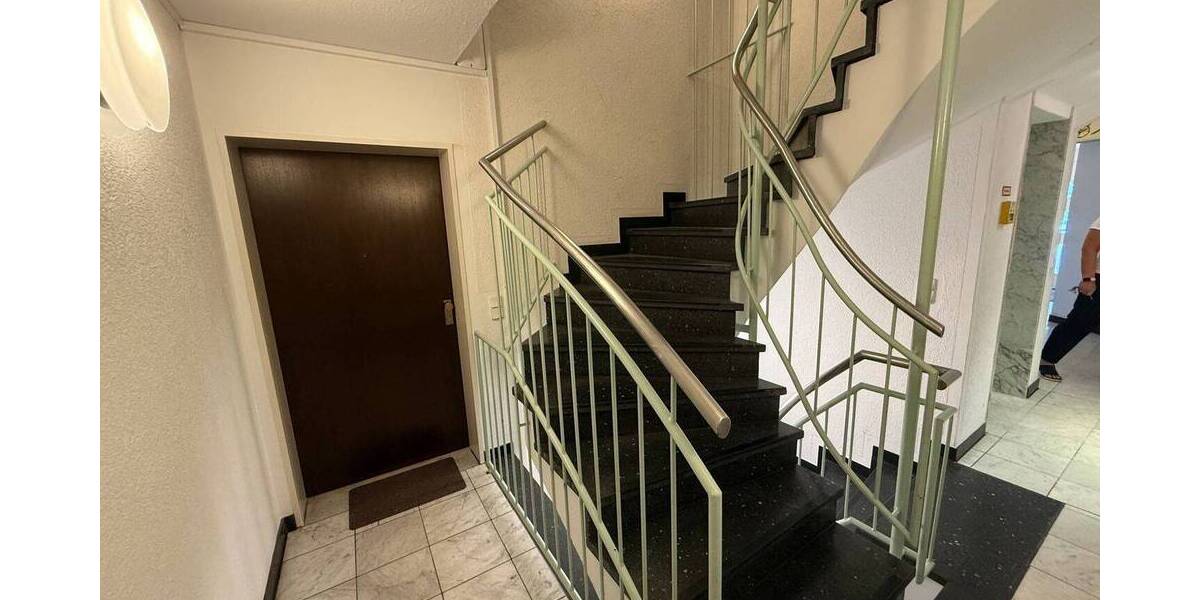 Etagenwohnung München Bogenhausen - 2 Zimmer, 76 m&sup2;, 1.450&euro; | Angebot:26903102