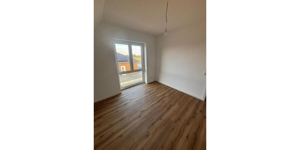 Einfamilienhaus Leese - 4 Zimmer, 106 m&sup2;, 1.200&euro; | Angebot:26334904