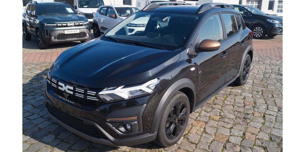 Dacia Sandero 23.605 km 17.890 &euro; Querfurt 06268