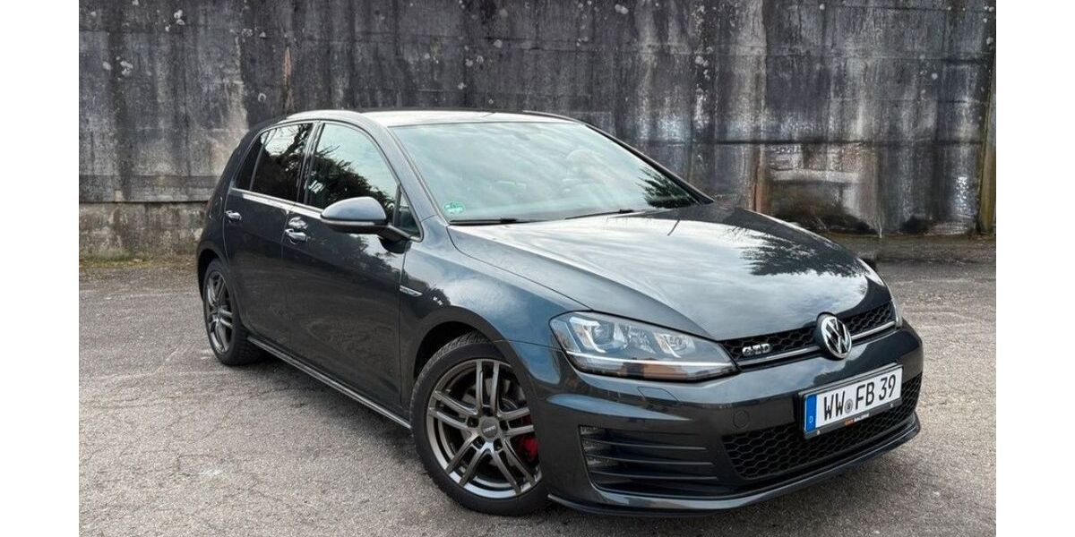 VW Golf 111.000 km 15.600 &euro; Höhr-Grenzhausen 56203