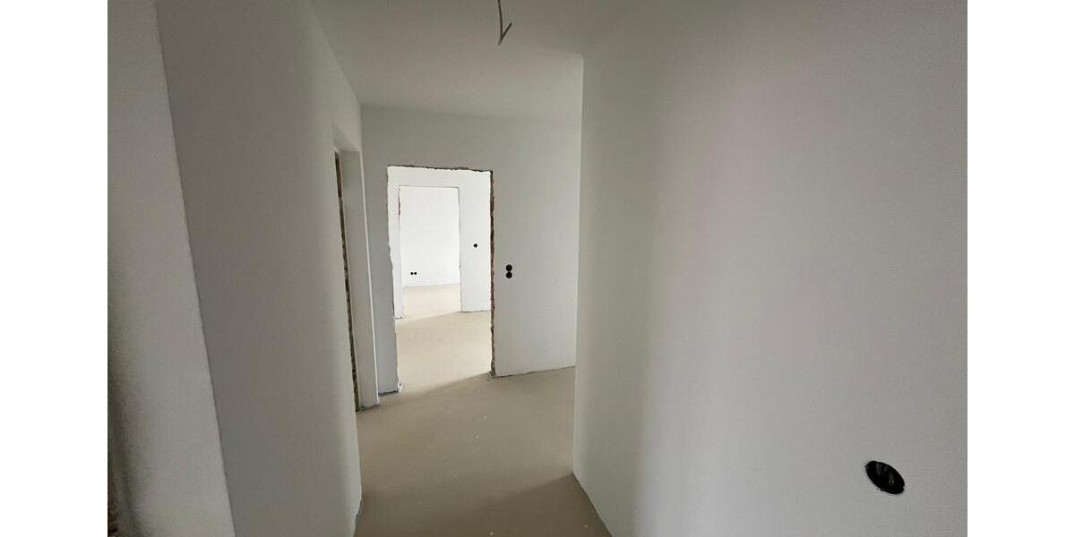 4 Zimmer frisch saniert 4 zimmer