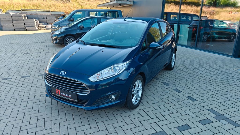 Ford Fiesta 91.340 km 6.900 &euro; Mittenaar 35756