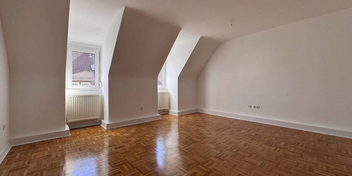 Etagenwohnung Crailsheim Innenstadt - 2 Zimmer, 81 m&sup2;, 840&euro; | Angebot:26878983