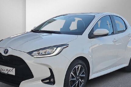 Toyota Yaris 64.950 km 17.279 &euro; Wunsiedel 95632