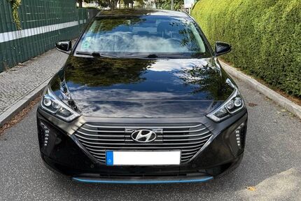 Hyundai IONIQ 93.000 km 14.000 € Berlin 12487