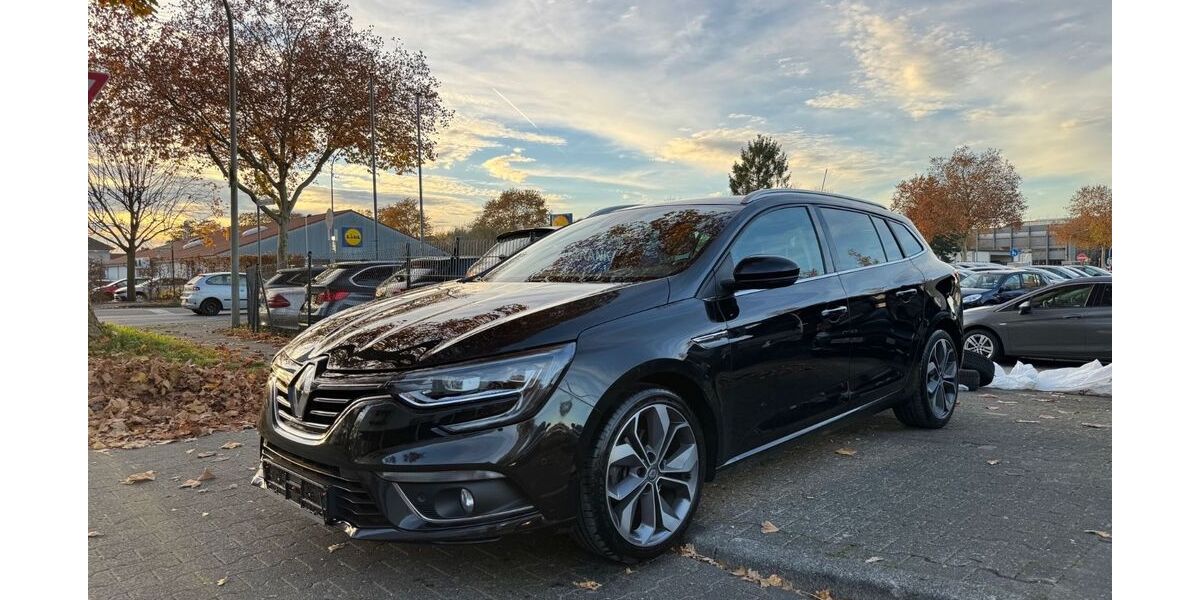 Renault Megane 106.600 km 14.290 € Paderborn 33102