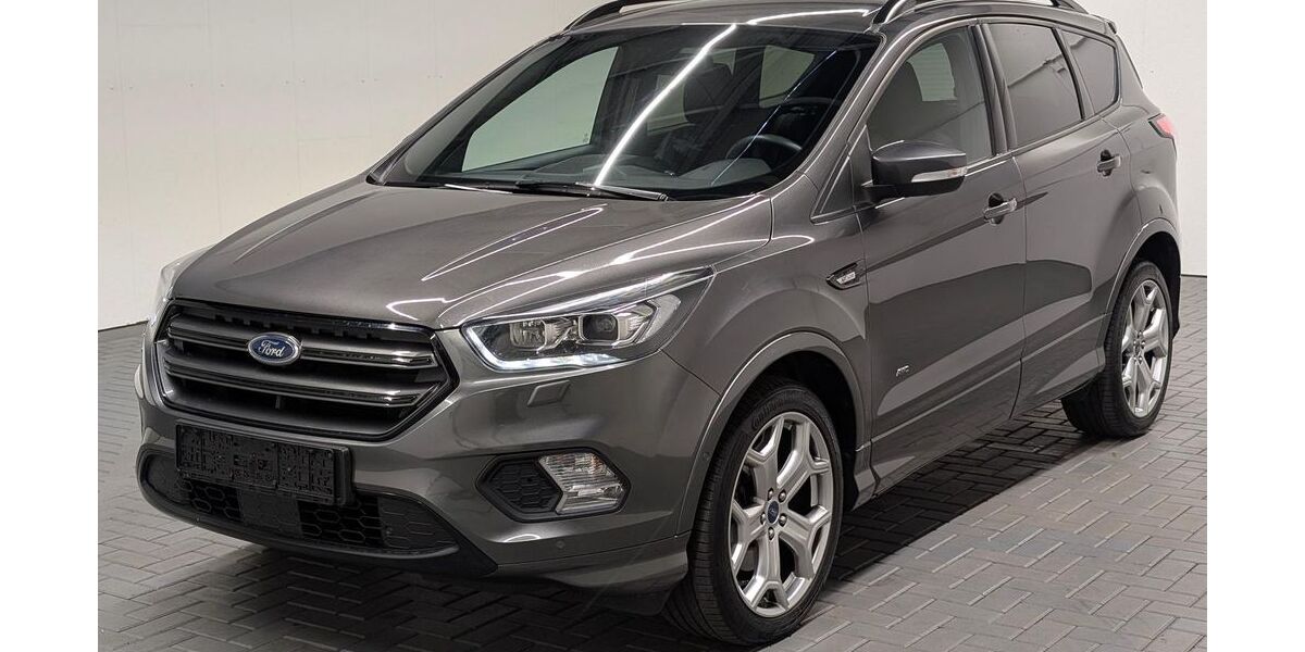 Ford Kuga 93.400 km 16.950 &euro; Langenweddingen 39171