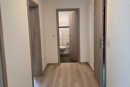 Wohnung Schmelz - 5 Zimmer, 124 m&sup2;, 780&euro; | Angebot:26408963