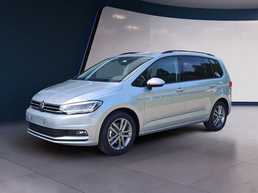 VW Touran 1.376 km 34.990 € Trostberg 83308