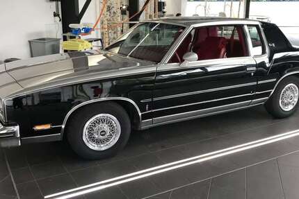 Oldsmobile Delta 88 75.000 km 9.900 &euro; Krefeld, Stadt 47803