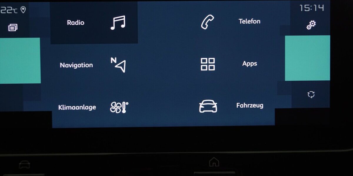 Citroen e-C4 e- 136 Shine 50 KWh LED CARPLAY 43.800 km 17.320 &euro; Lich 35423