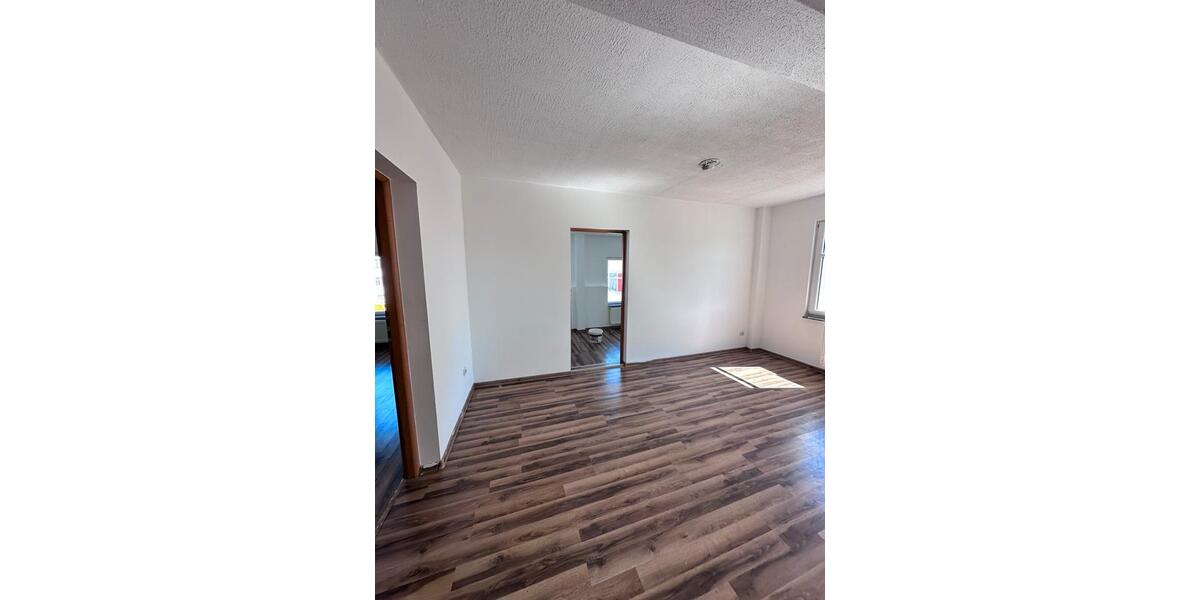 Etagenwohnung Finsterwalde - 3 Zimmer, 59 m&sup2;, 560&euro; | Angebot:26398622