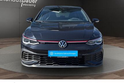 VW Golf 67.143 km 30.480 € Wesseling 50389