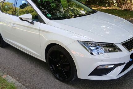 Seat Leon 129.000 km 13.800 &euro; Penzberg 82377