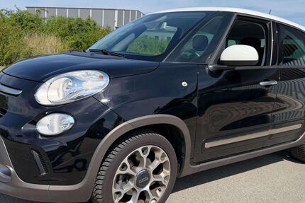Fiat 500L 64.600 km 8.900 &euro; Oberschneiding 94363