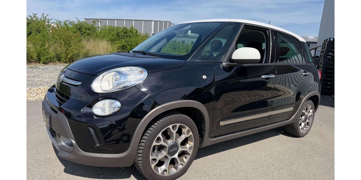 Fiat 500L 64.600 km 8.900 &euro; Oberschneiding 94363