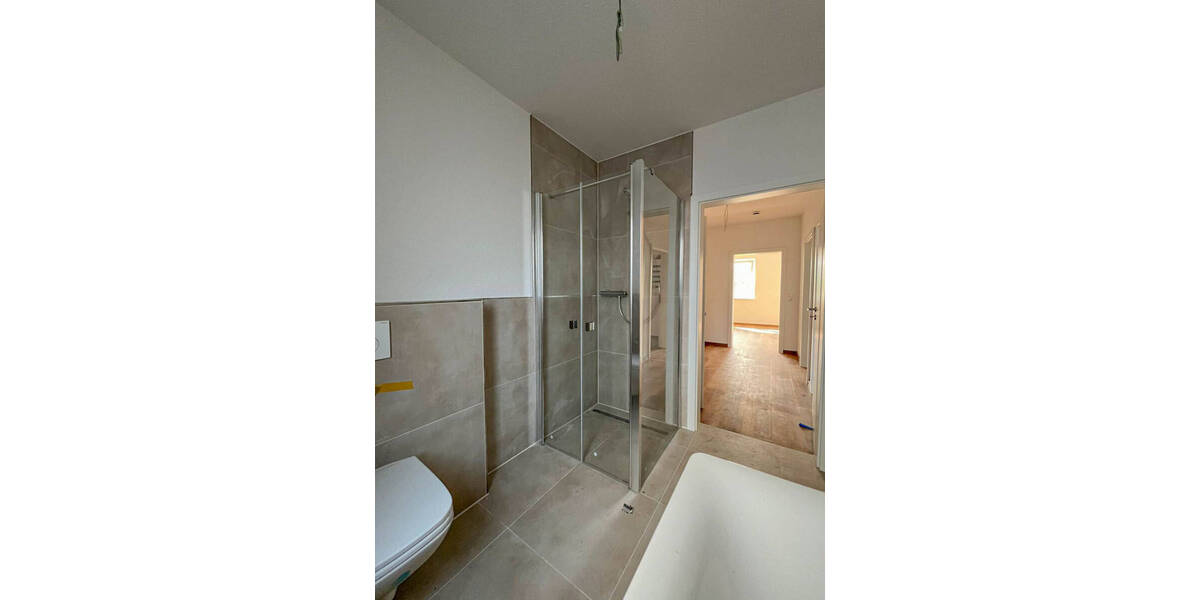 Etagenwohnung Edewecht - 2 Zimmer, 65 m&sup2;, 255.000&euro; | Angebot:23961529