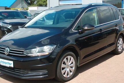 VW Touran 192.291 km 10.999 &euro; Perleberg 19348
