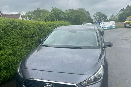 Hyundai i30 89.000 km 15.999 &euro; Himmelkron 95502