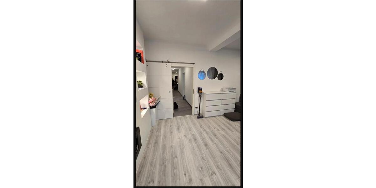 Etagenwohnung Ebersbach an der Fils - 4 Zimmer, 102 m&sup2;, 1.250&euro; | Angebot:26592011