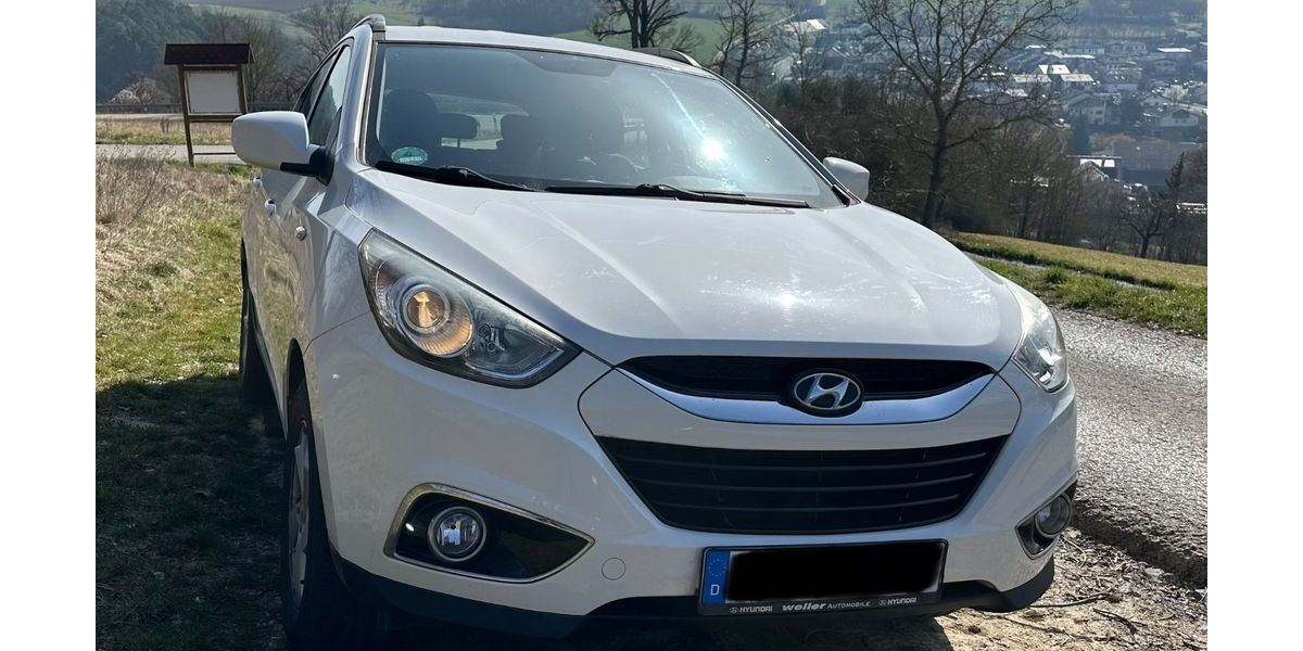 Hyundai ix35 88.000 km 8.900 &euro; Eberdingen 71735