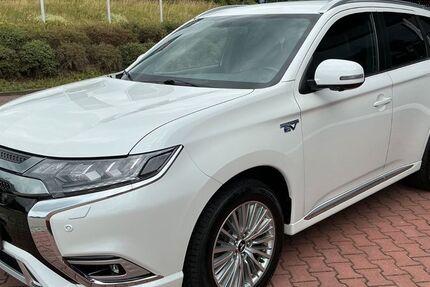 Mitsubishi Plug-in Hybrid Outlander 72.636 km 20.990 &euro; Burglengenfeld 93133
