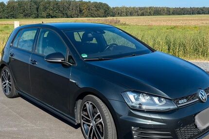 VW Golf 190.000 km 12.999 &euro; Großostheim 63762