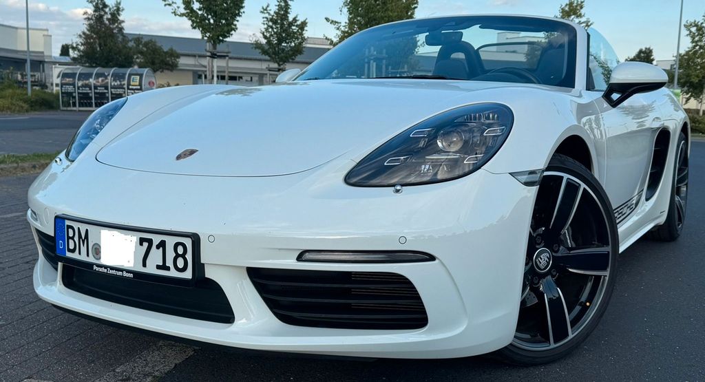 Porsche Boxster 11.300 km 58.718 &euro; Pulheim 50259